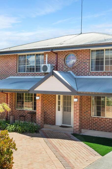 Holiday home Light & Bright Falcon Bay Family Escape